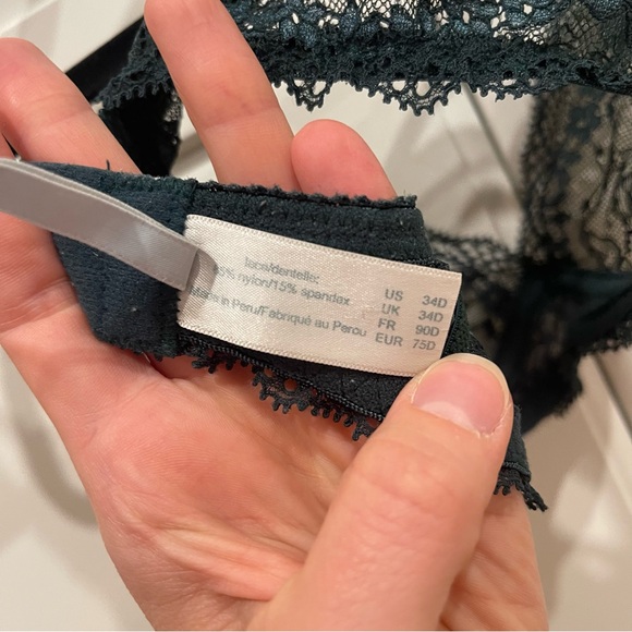Green Lace Underwire Bra - Picture 5 of 5